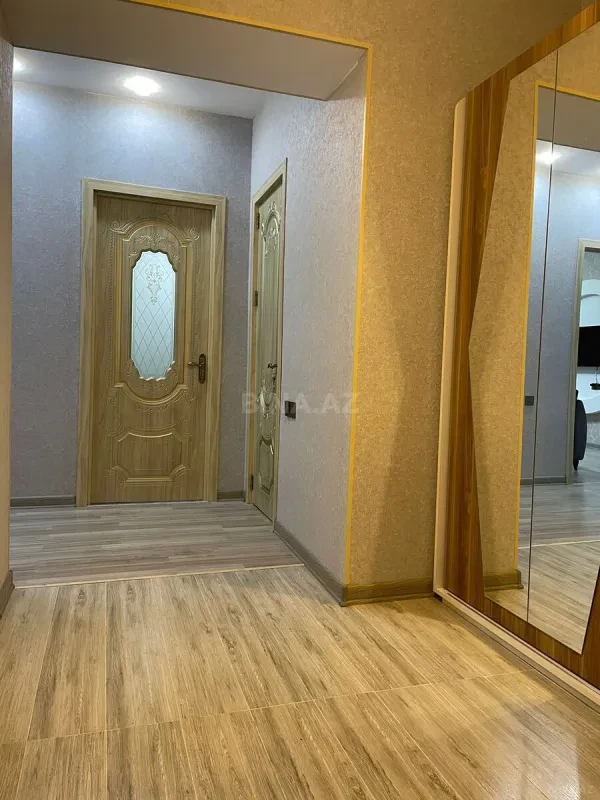 Kirayə verilir 3 otaqlı mənzil 107 m²