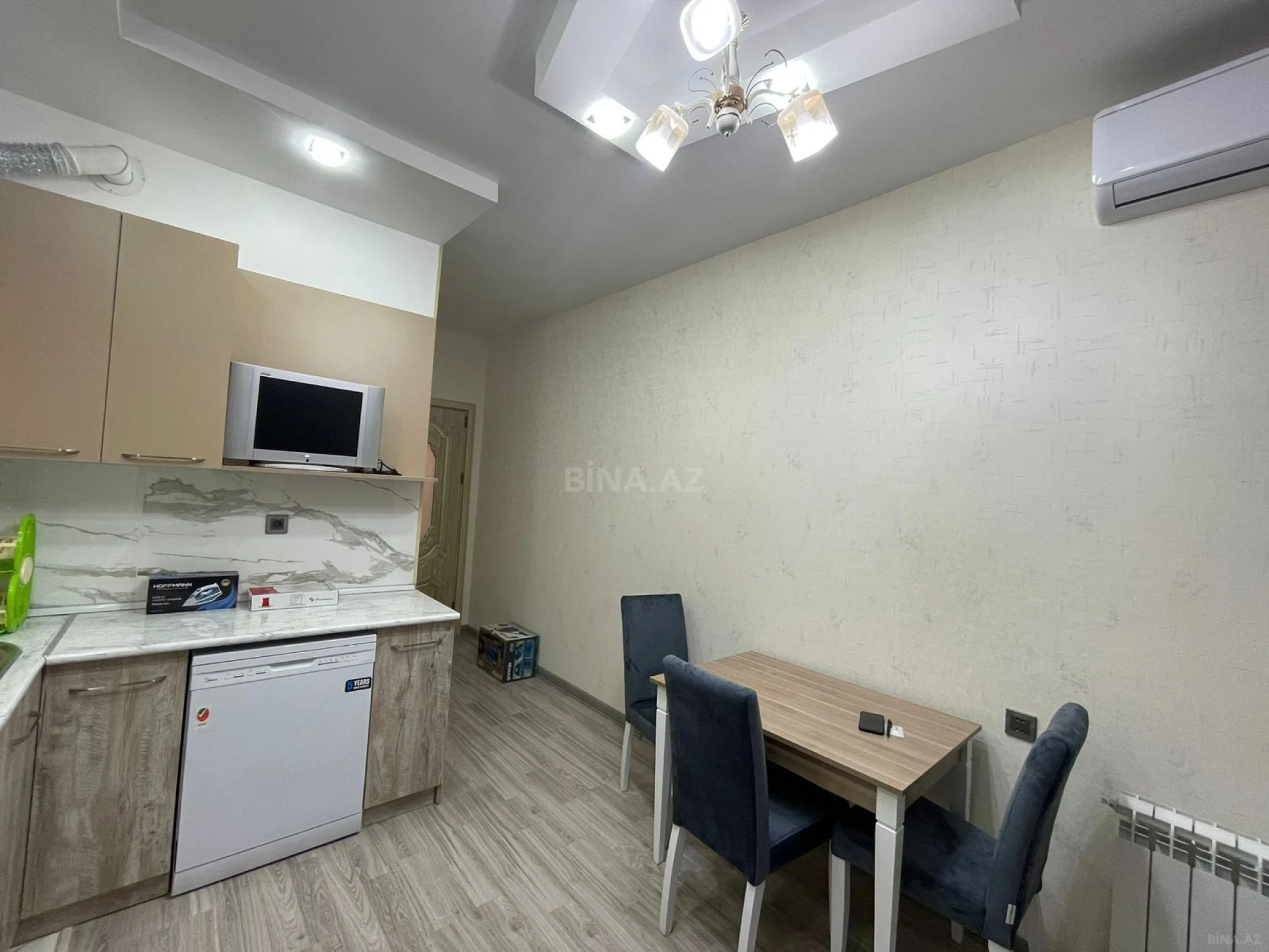 Kirayə verilir 3 otaqlı mənzil 107 m²