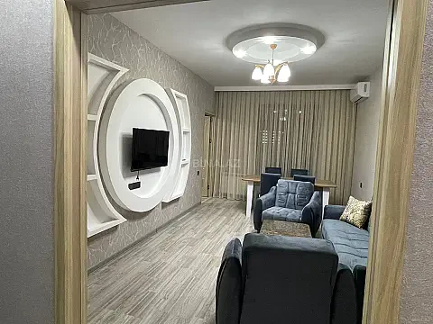 Kirayə verilir 3 otaqlı mənzil 107 m²