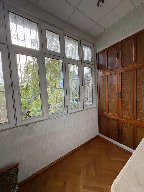 Kirayə verilir 3 otaqlı mənzil 90 m²