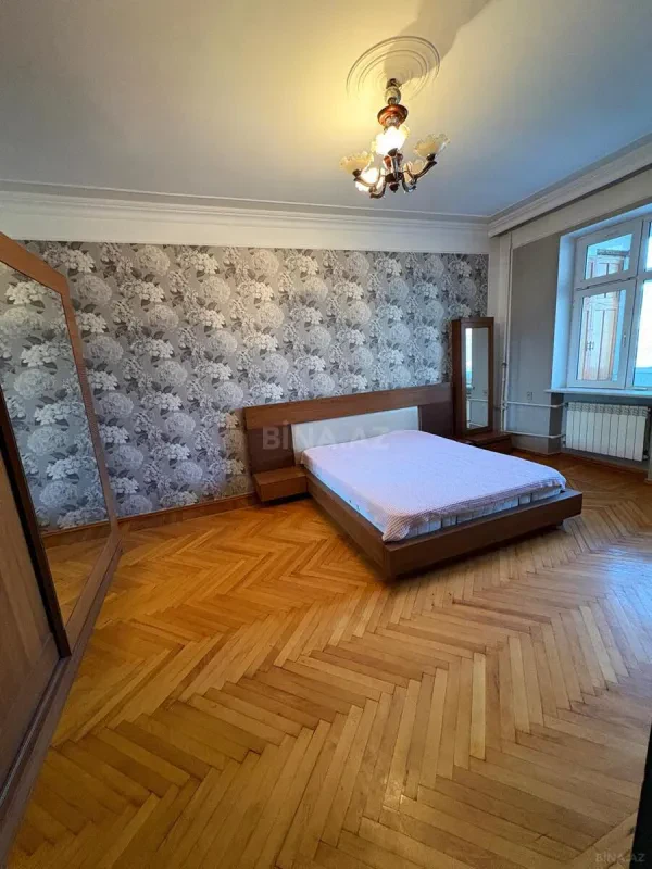 Kirayə verilir 3 otaqlı mənzil 90 m²