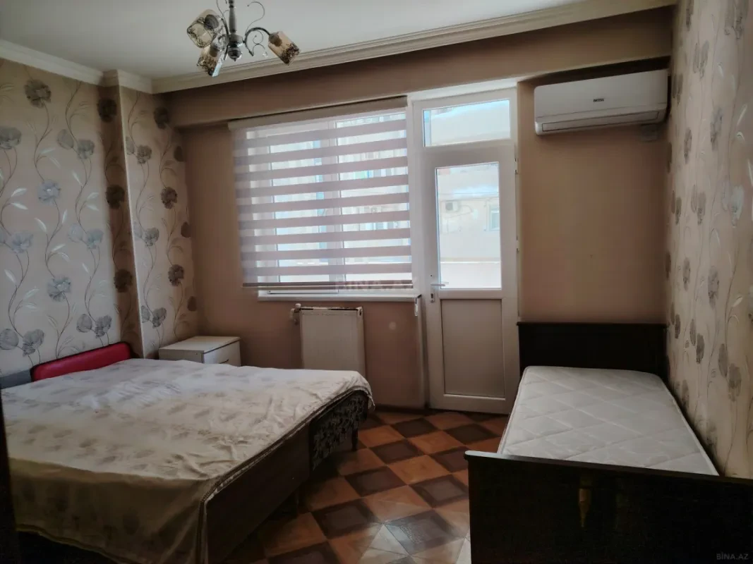 Kirayə verilir 2 otaqlı mənzil 82 m²