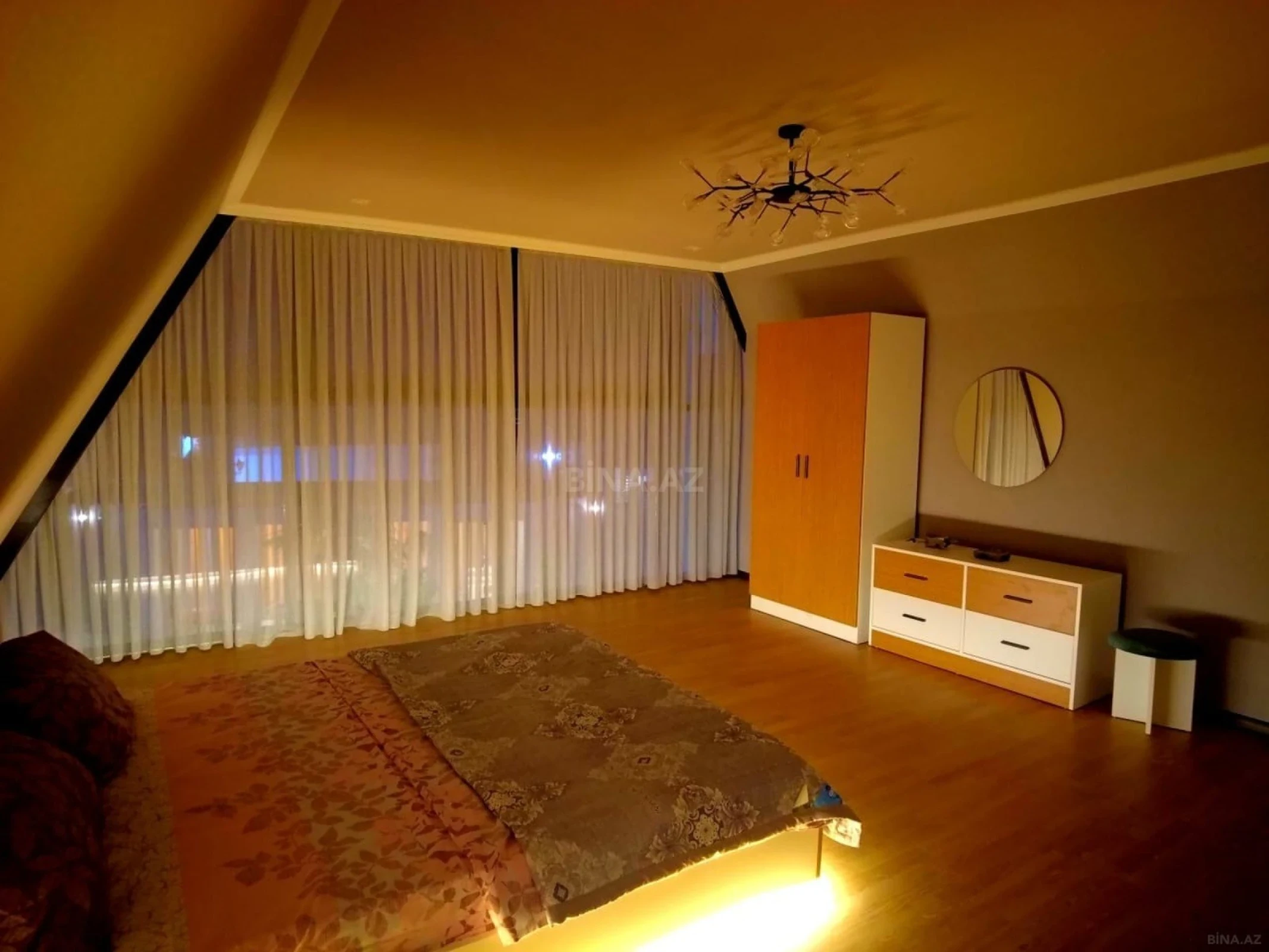 Kirayə verilir 5 otaqlı həyət evi 150 m²