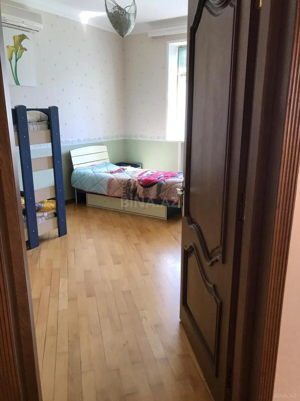 Kirayə verilir 5 otaqlı həyət evi 230 m²