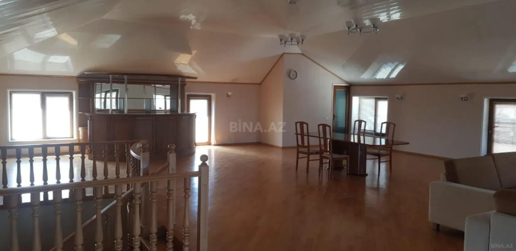 Kirayə verilir 5 otaqlı həyət evi 230 m²