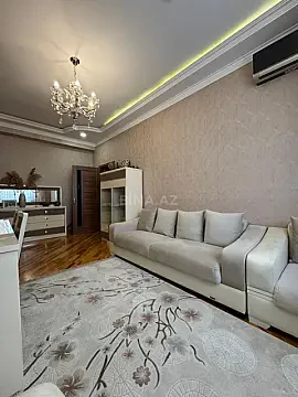 Satılır 3 otaqlı mənzil 89 m²