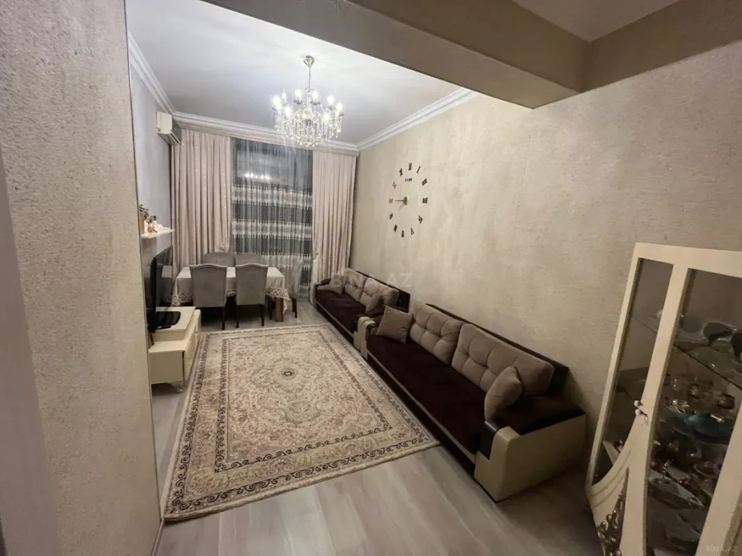 Satılır 3 otaqlı mənzil 105 m²
