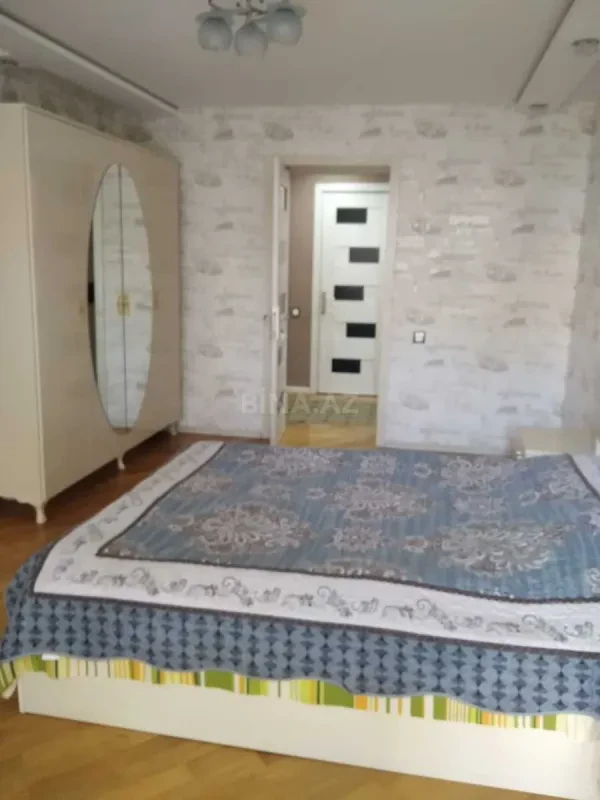 Kirayə verilir 3 otaqlı mənzil 85 m²