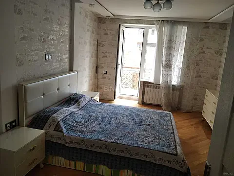 Kirayə verilir 3 otaqlı mənzil 85 m²