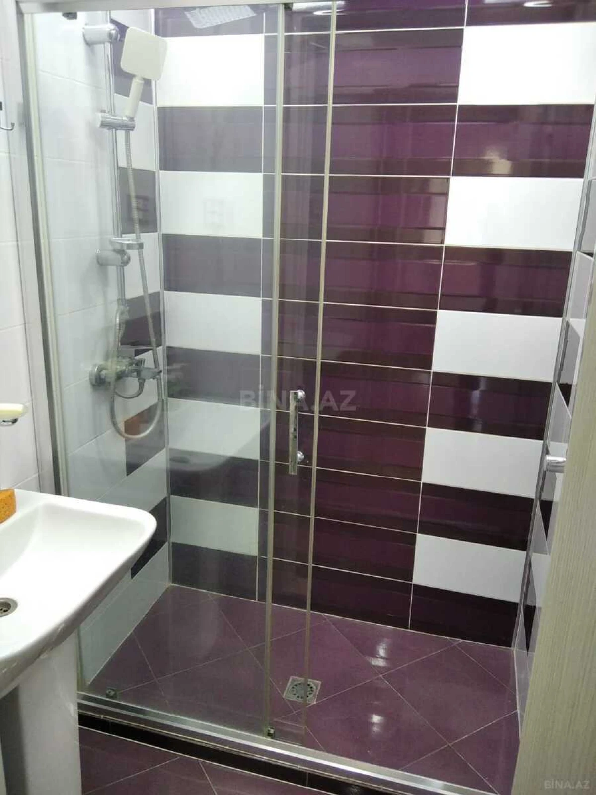 Kirayə verilir 3 otaqlı mənzil 85 m²