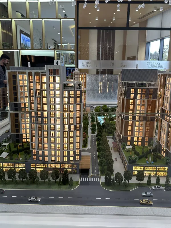 Satılır 2 otaqlı mənzil 80.4 m²