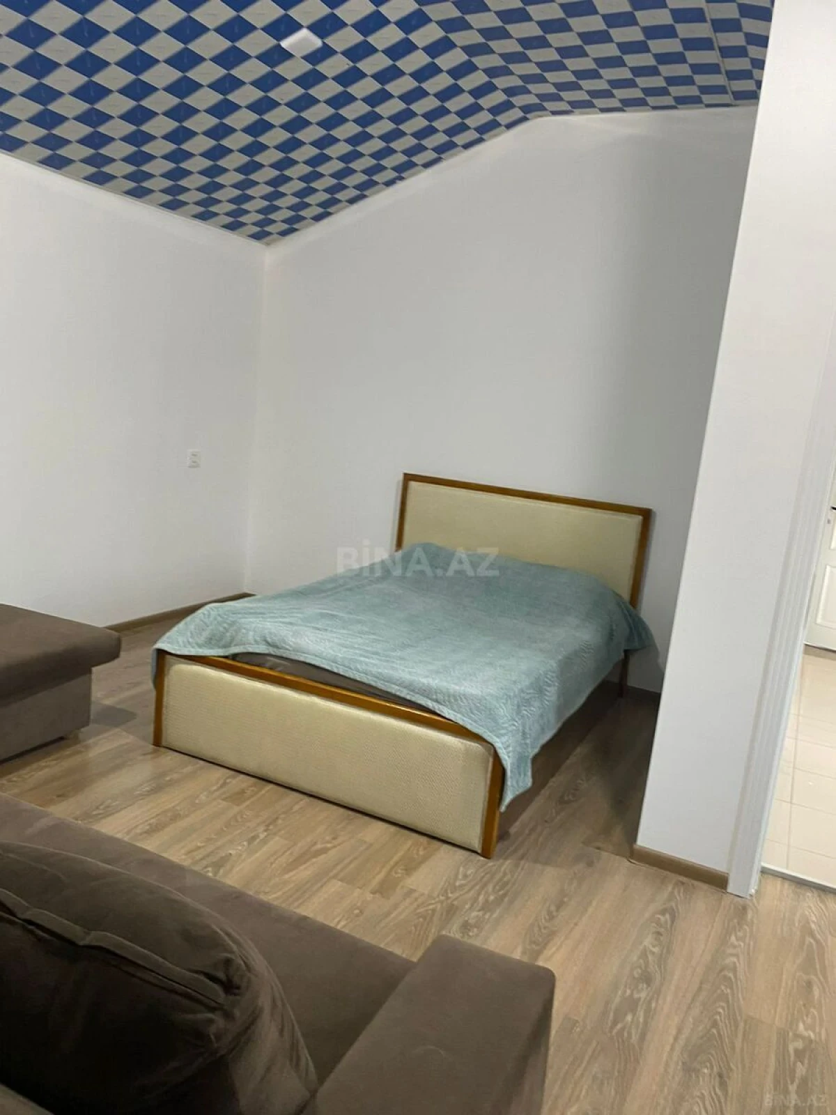 Kirayə verilir 4 otaqlı həyət evi 200 m²
