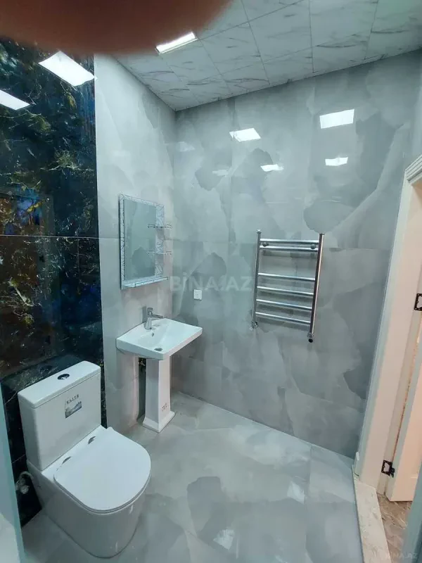 Kirayə verilir 3 otaqlı mənzil 120 m²