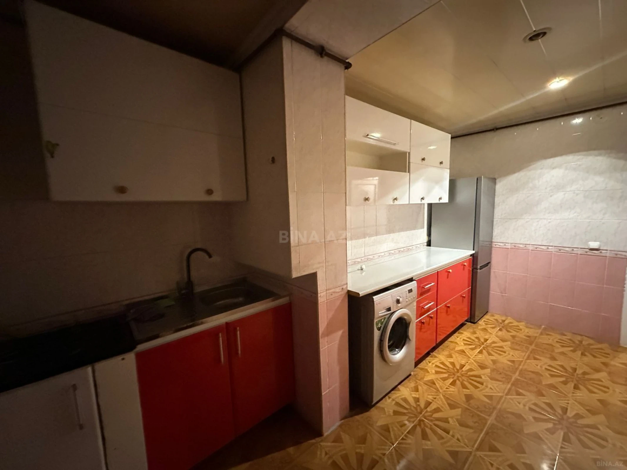 Kirayə verilir 3 otaqlı mənzil 75 m²