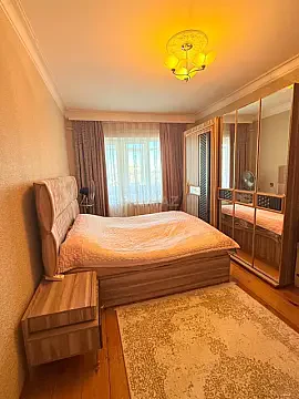 Satılır 3 otaqlı mənzil 90 m²