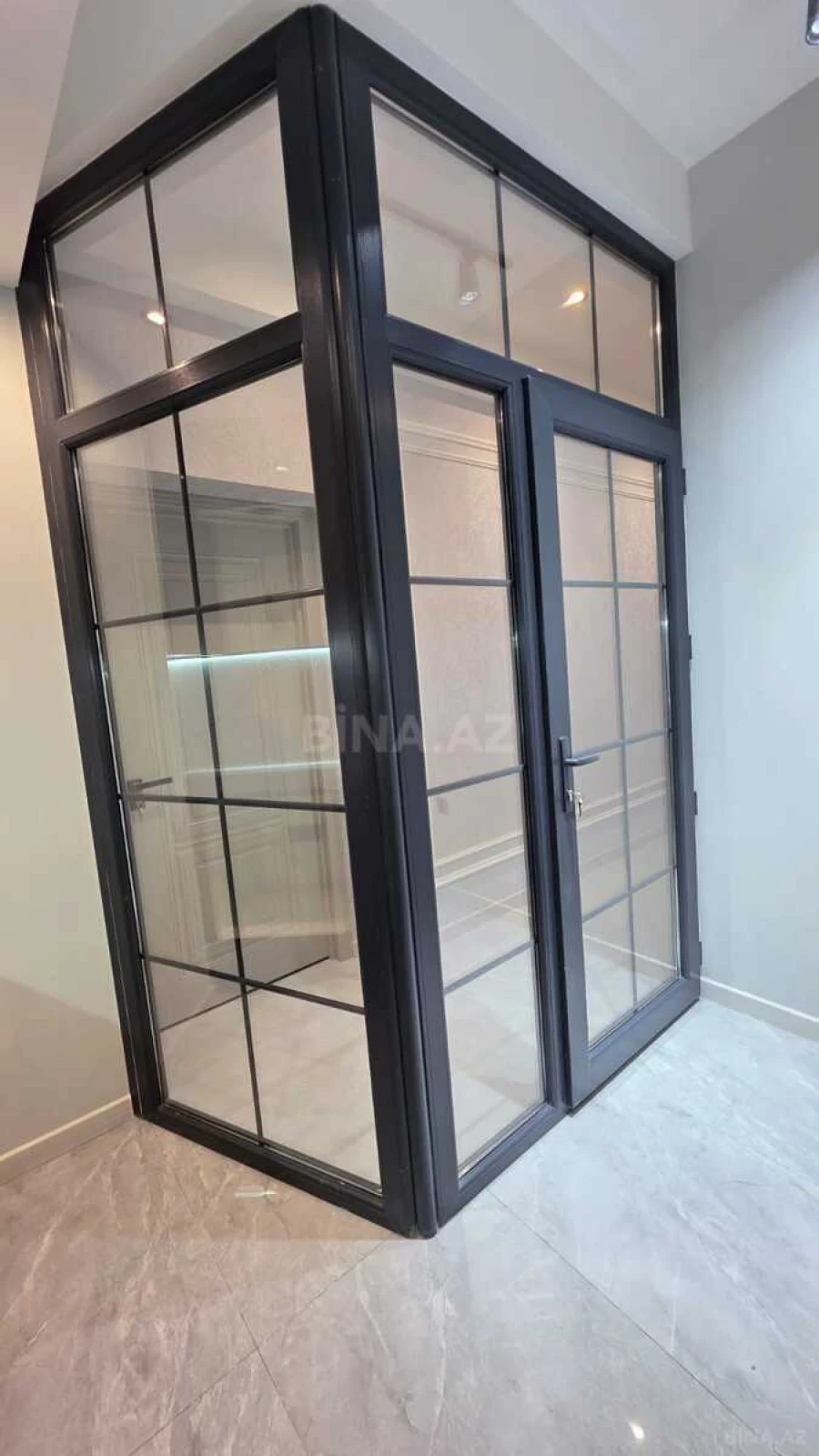 Satılır 2 otaqlı mənzil 56 m²