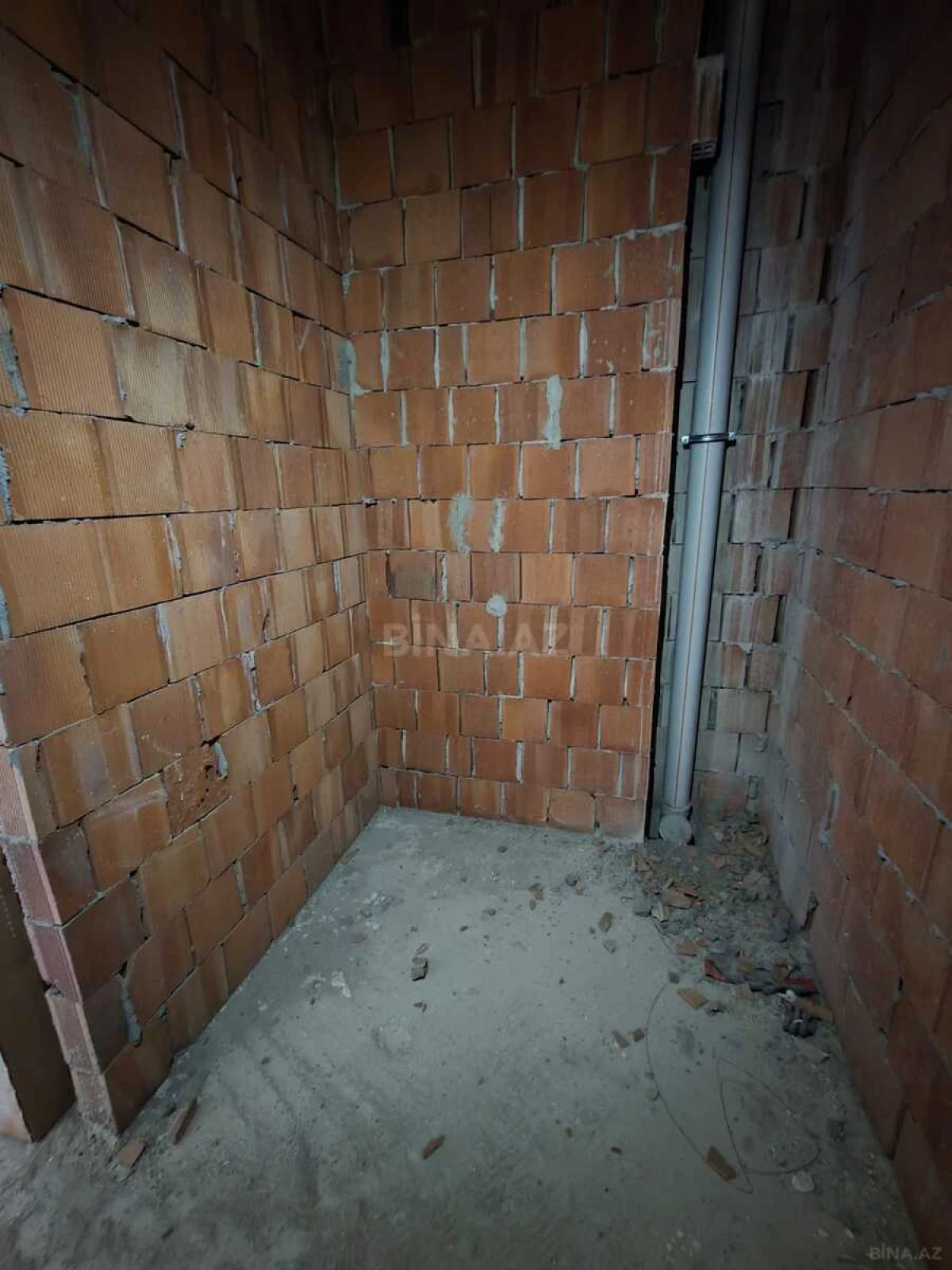 Satılır 2 otaqlı mənzil 65 m²