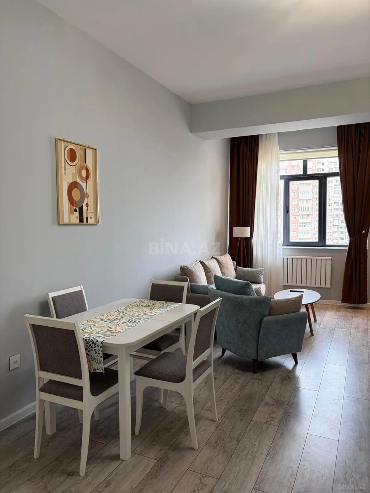 Kirayə verilir 2 otaqlı mənzil 70 m²