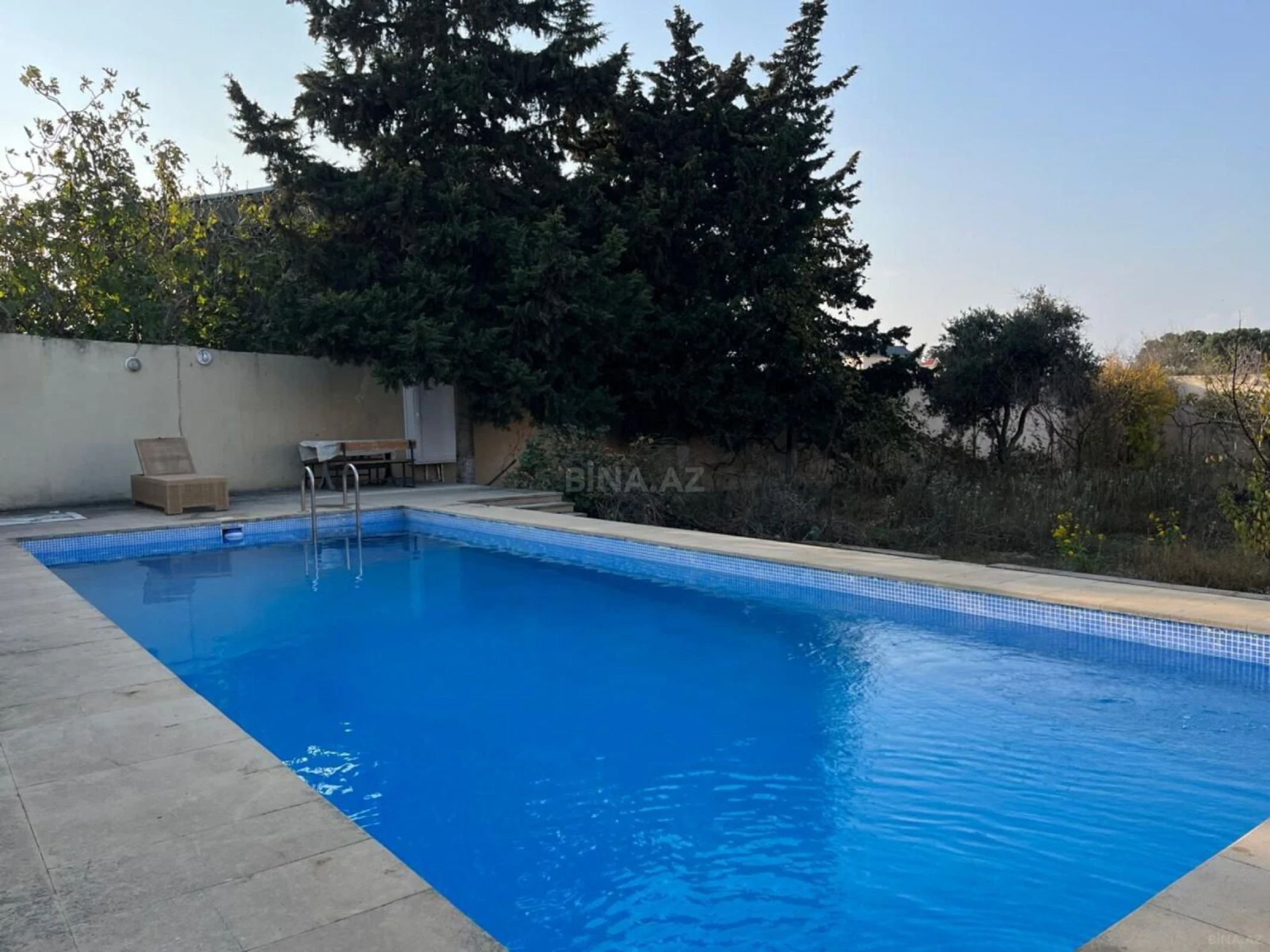 Kirayə verilir 5 otaqlı həyət evi 230 m²