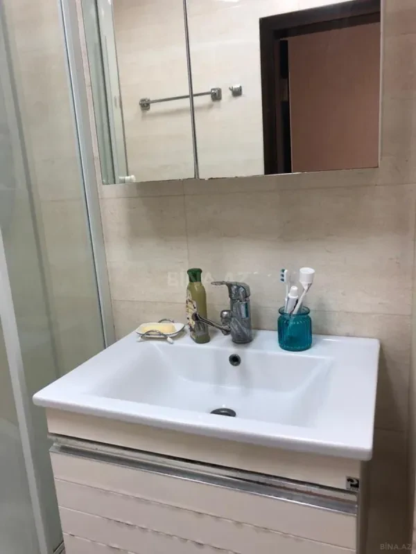 Kirayə verilir 3 otaqlı mənzil 91 m²