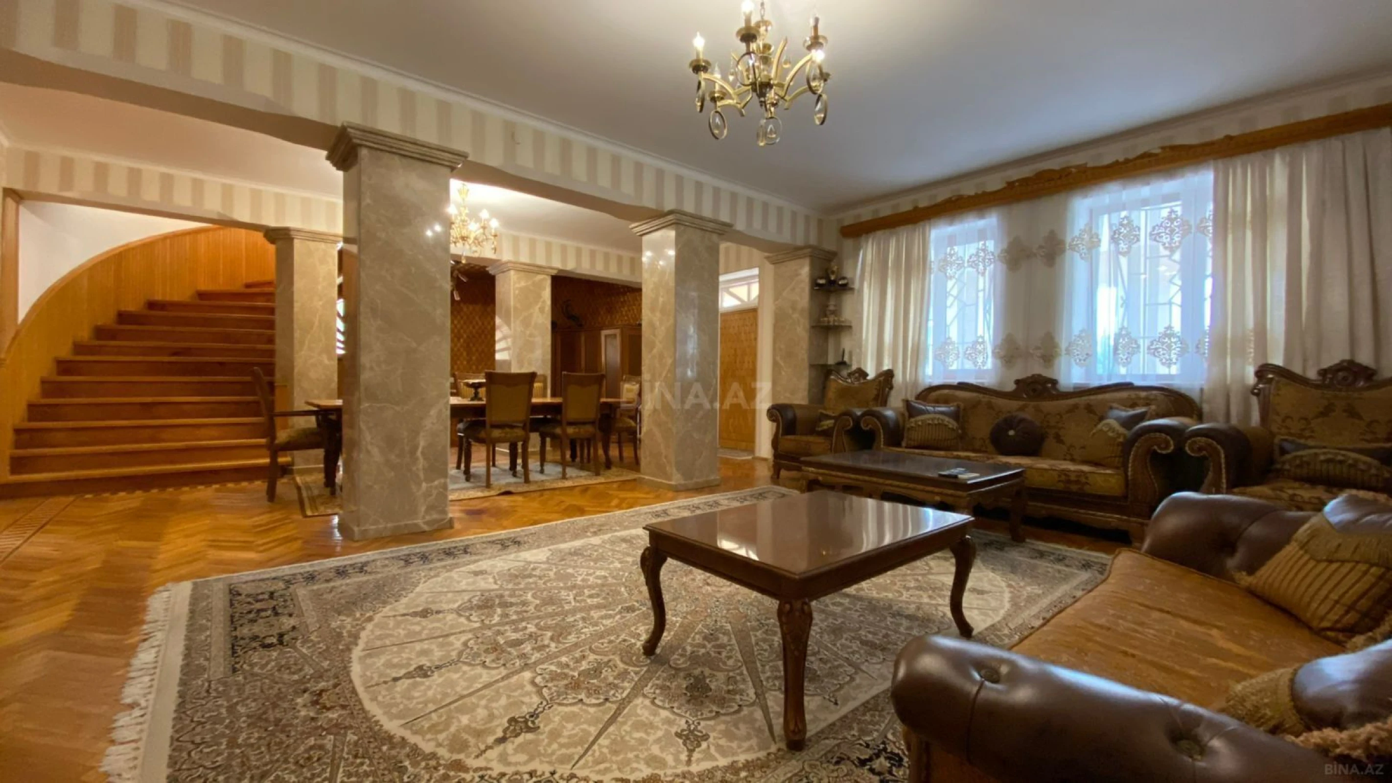 Kirayə verilir 6 otaqlı həyət evi 350 m²