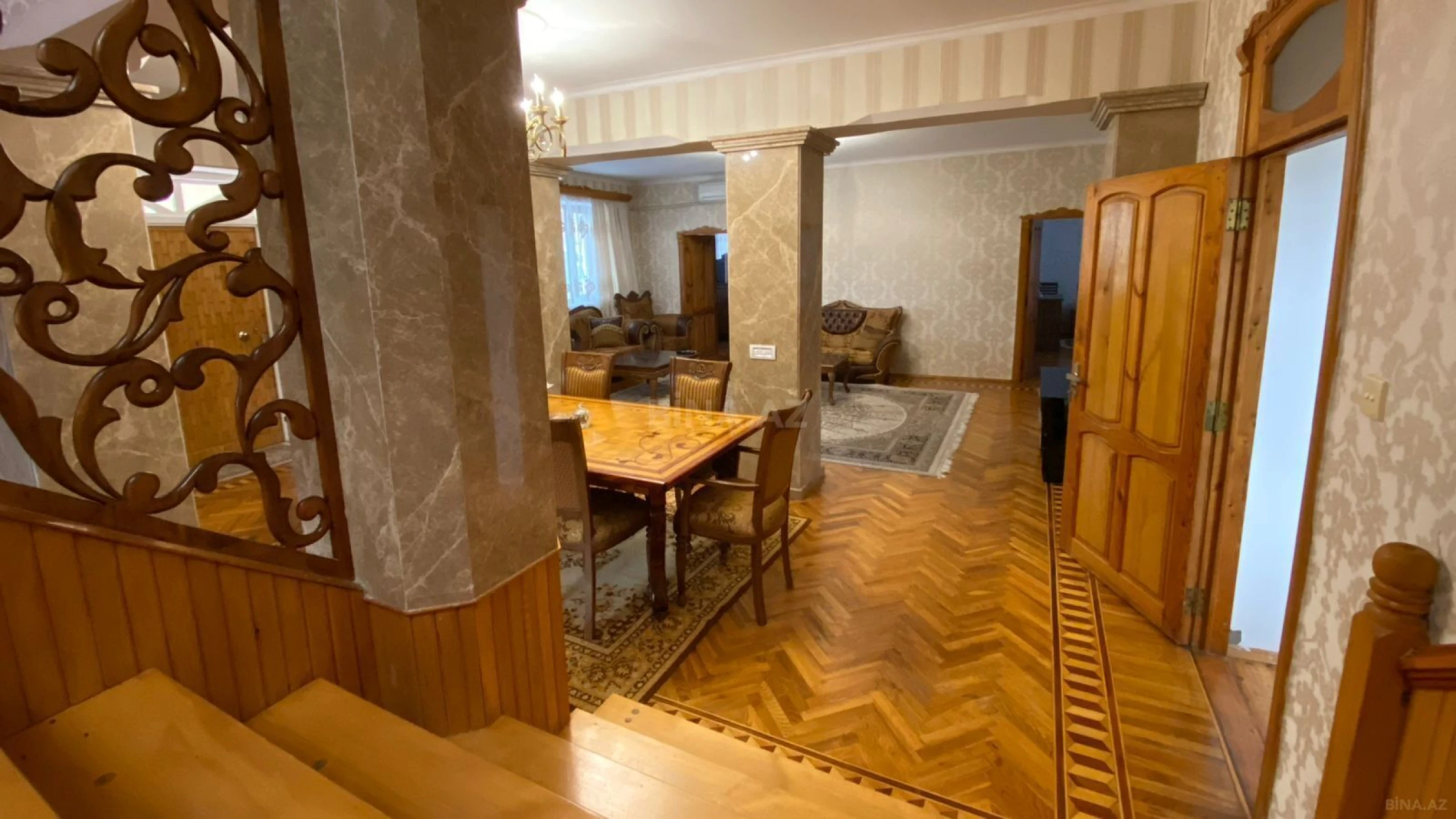 Kirayə verilir 6 otaqlı həyət evi 350 m²
