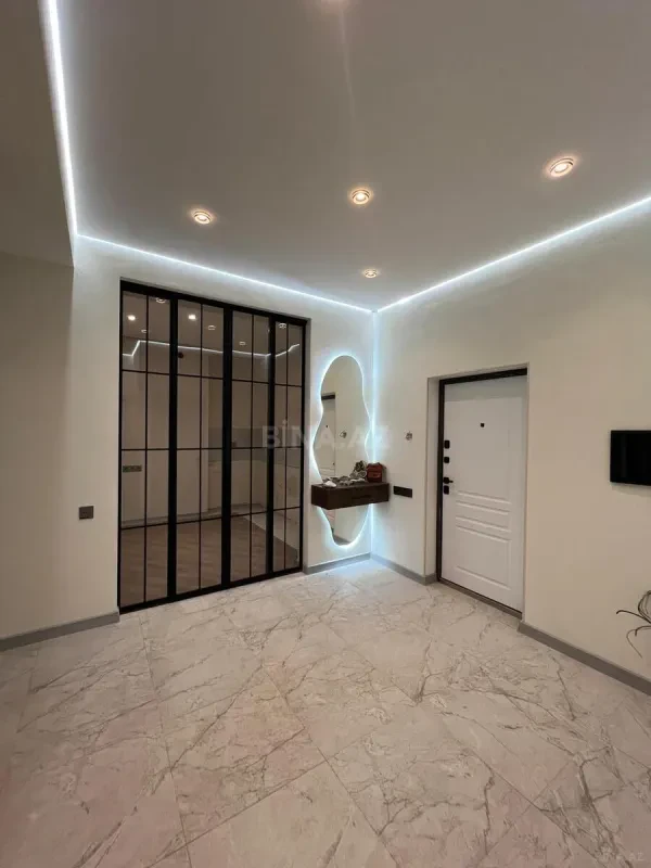 Satılır 3 otaqlı mənzil 98 m²