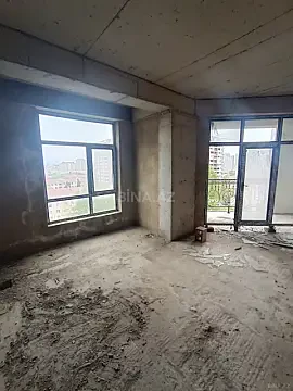 Satılır 3 otaqlı mənzil 117.5 m²