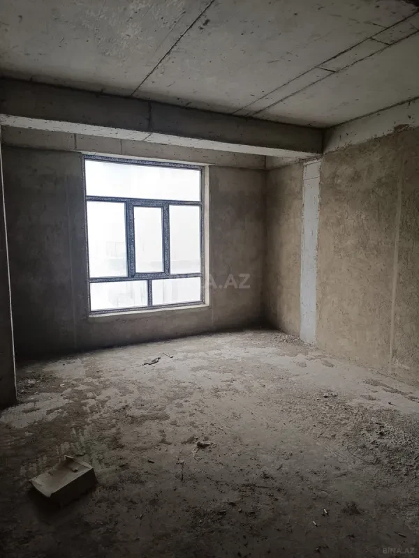 Satılır 3 otaqlı mənzil 117.5 m²