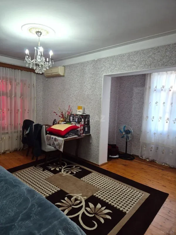 Satılır 2 otaqlı mənzil 60 m²
