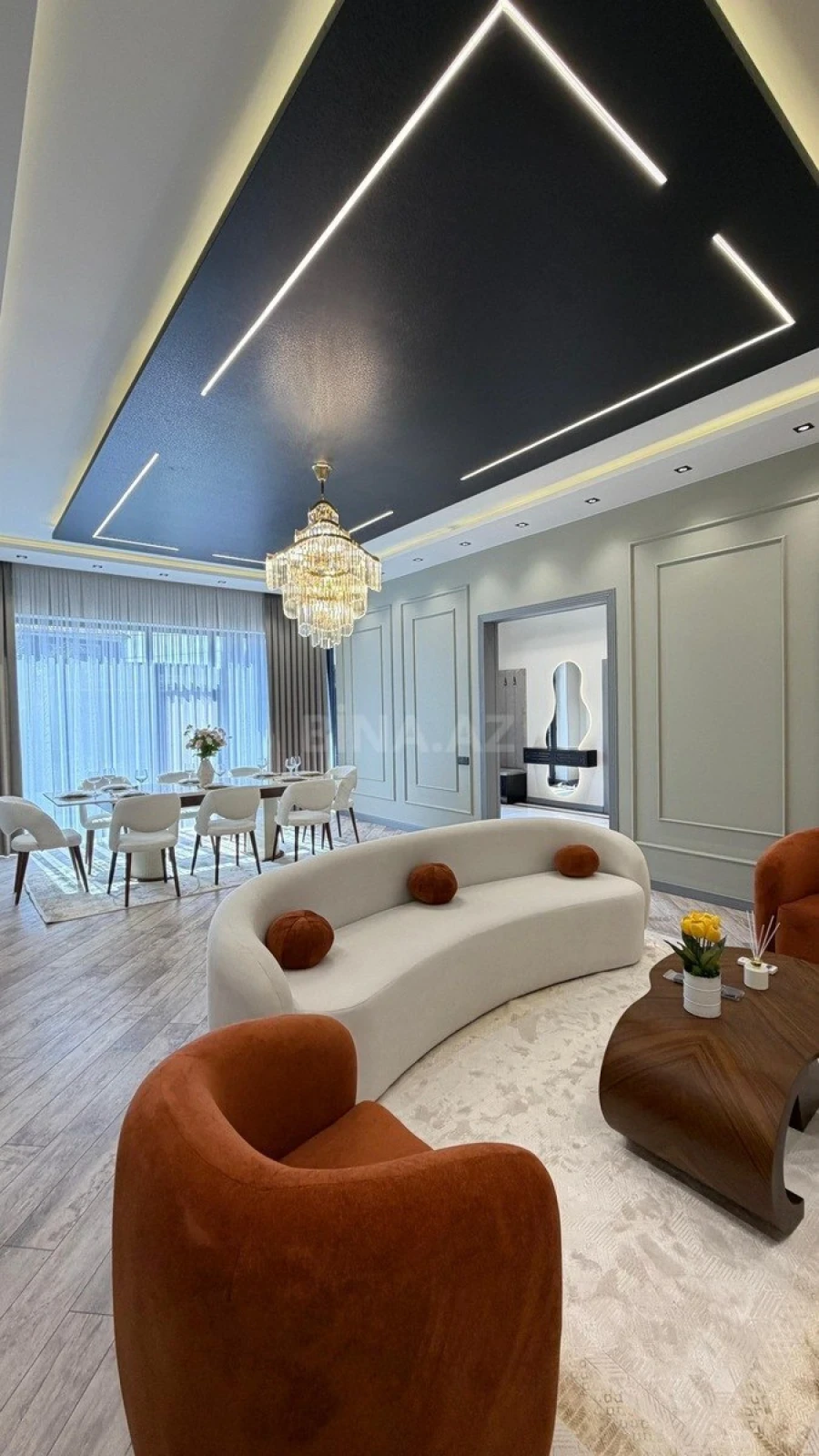 Satılır 5 otaqlı həyət evi 180 m²