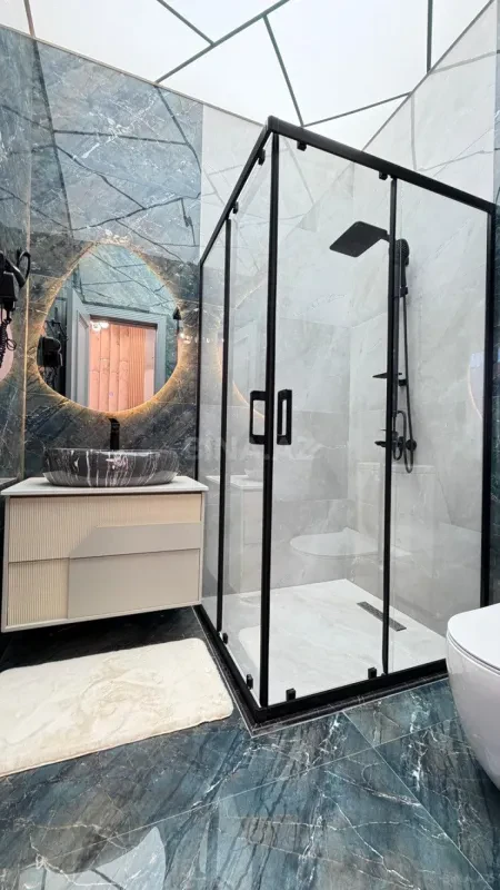Satılır 5 otaqlı həyət evi 180 m²
