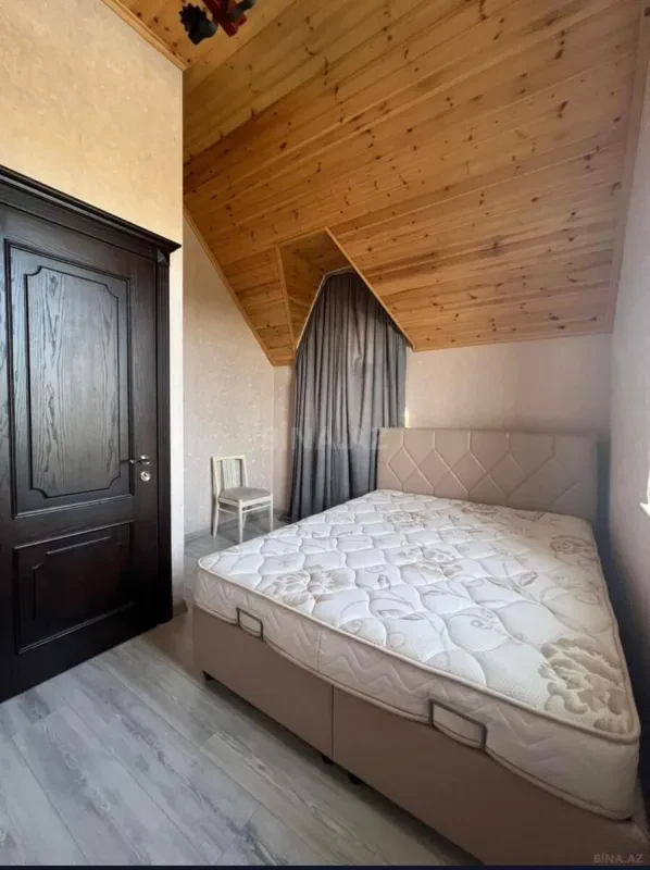 Kirayə verilir 6 otaqlı həyət evi 300 m²