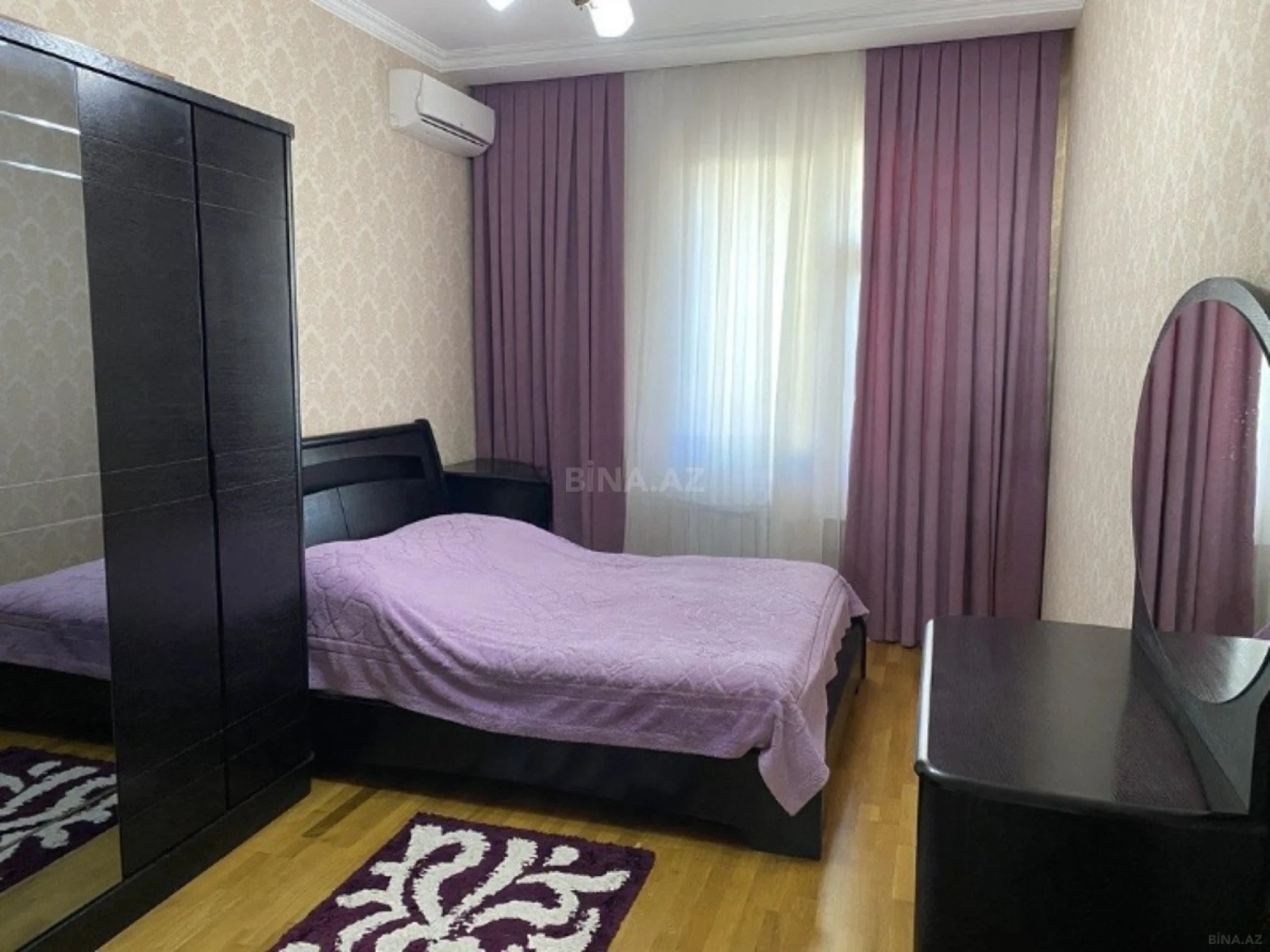 Satılır 3 otaqlı mənzil 117 m²