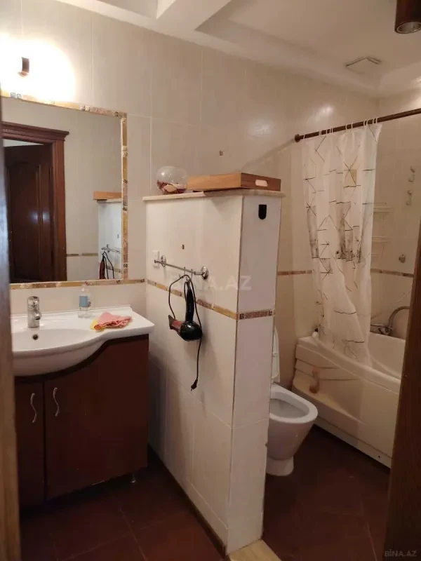 Kirayə verilir 3 otaqlı mənzil 120 m²