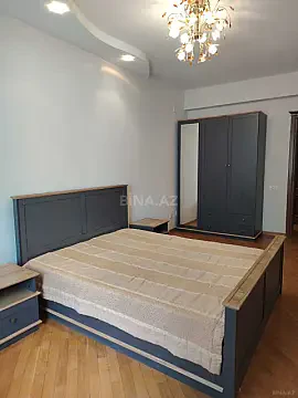 Kirayə verilir 3 otaqlı mənzil 120 m²