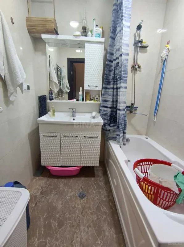 Satılır 3 otaqlı mənzil 75 m²