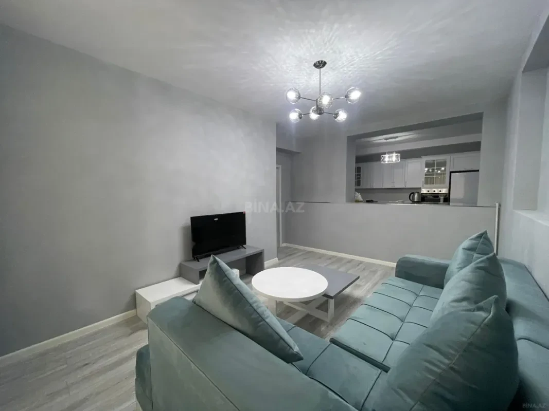 Kirayə verilir 2 otaqlı mənzil 65 m²