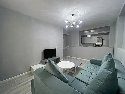 Kirayə verilir 2 otaqlı mənzil 65 m²