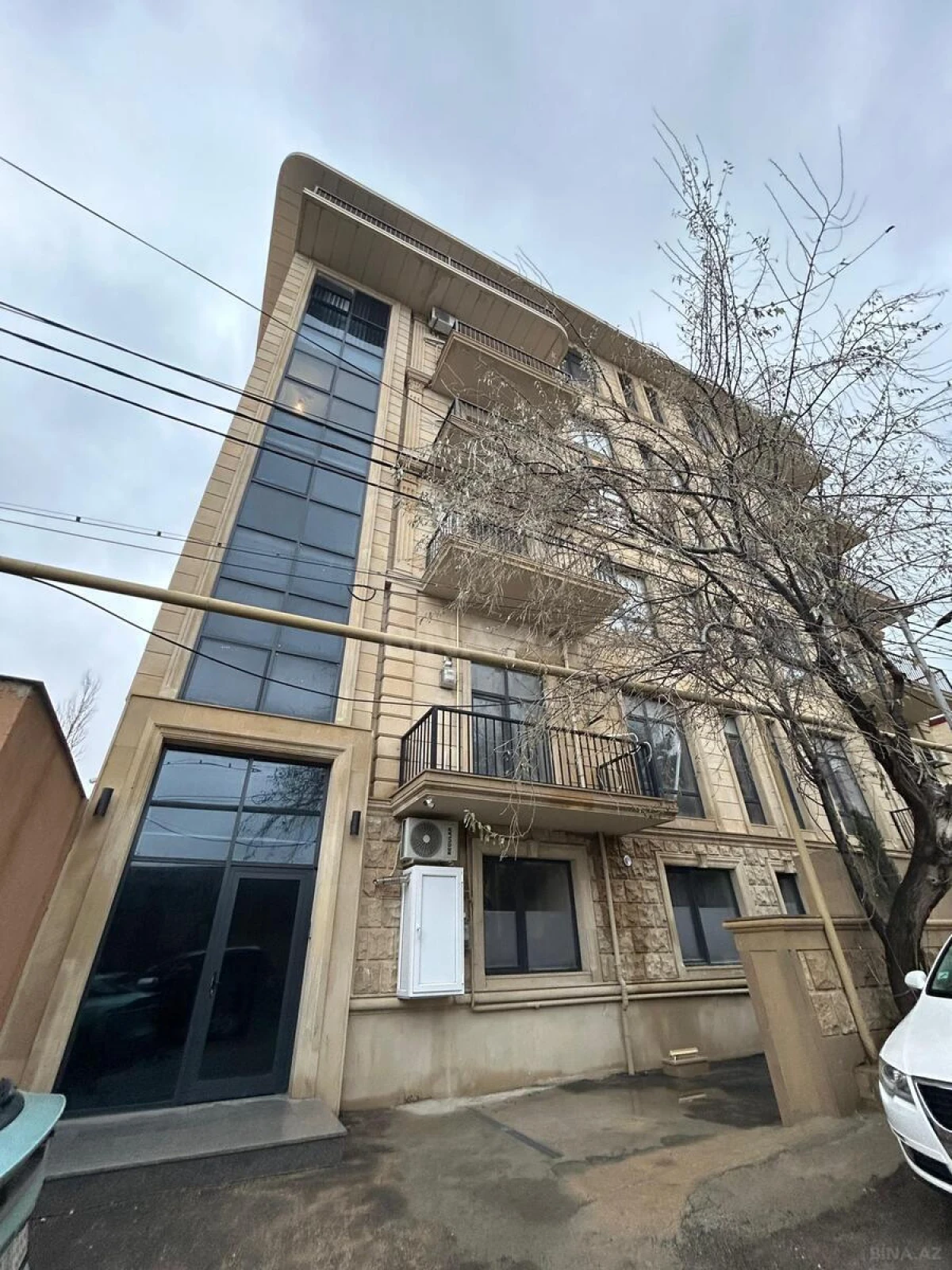 Kirayə verilir 2 otaqlı mənzil 65 m²