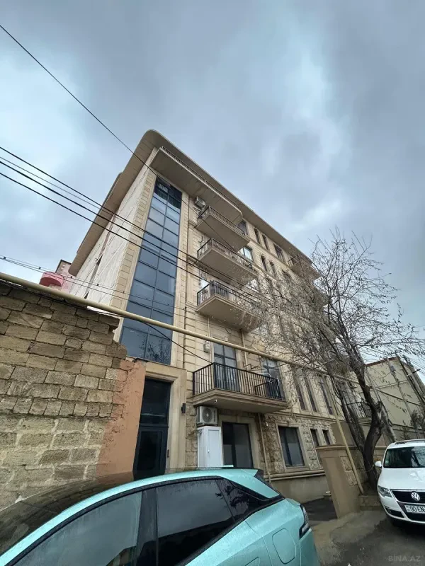 Kirayə verilir 2 otaqlı mənzil 65 m²
