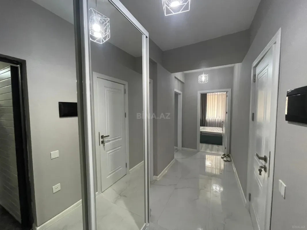 Kirayə verilir 2 otaqlı mənzil 65 m²