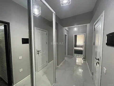 Kirayə verilir 2 otaqlı mənzil 65 m²