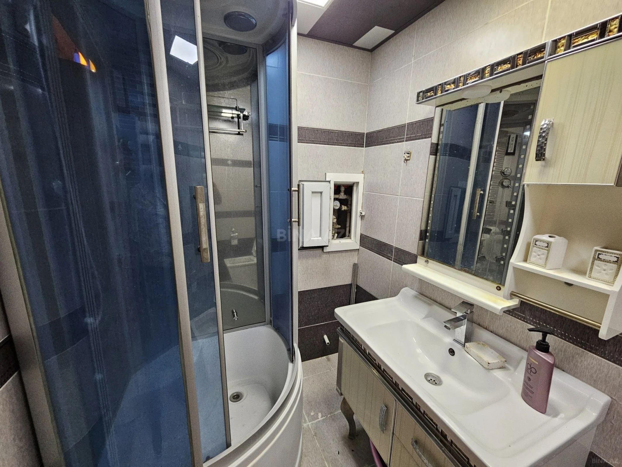 Satılır 3 otaqlı mənzil 101 m²