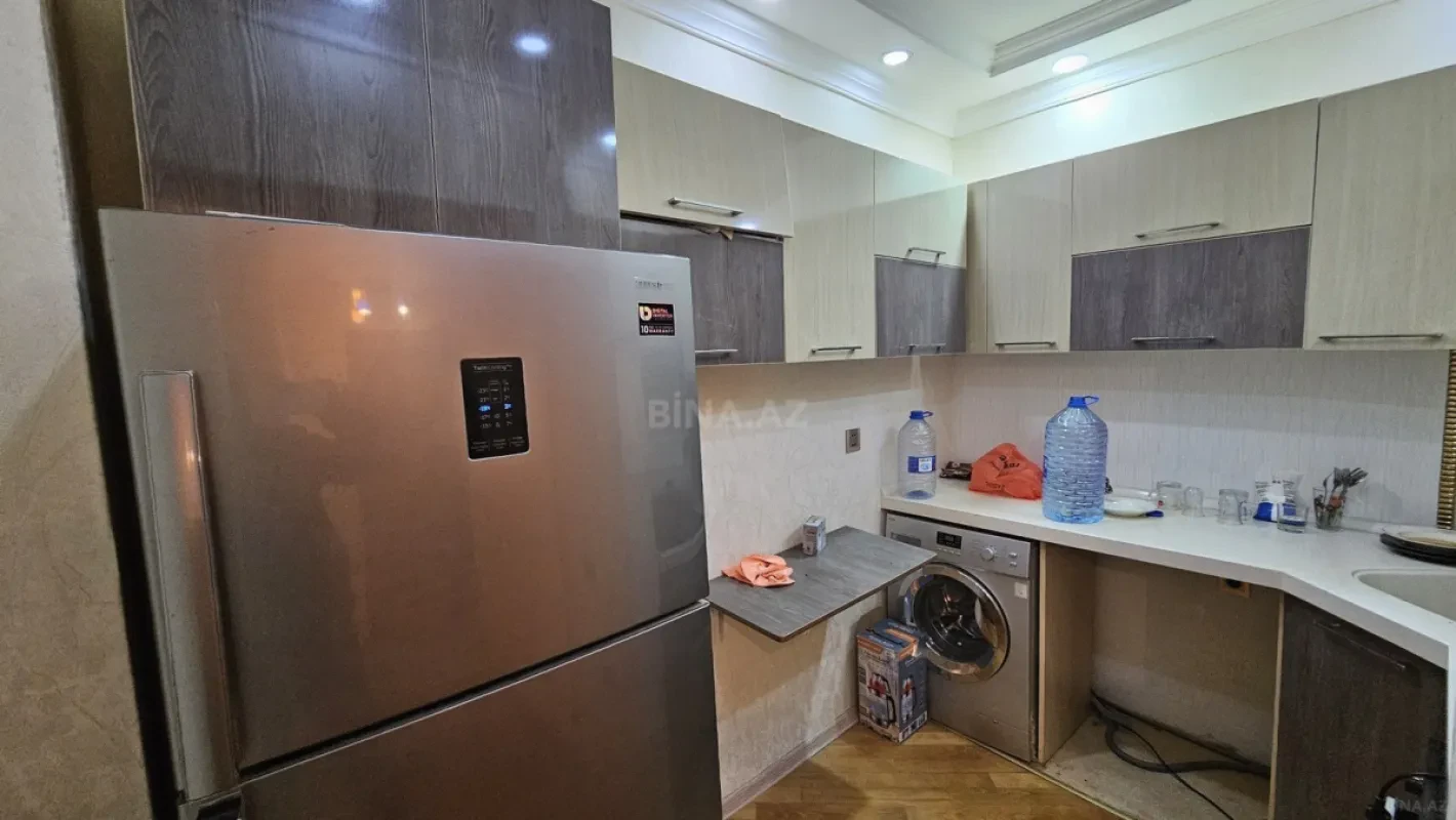 Satılır 3 otaqlı mənzil 101 m²