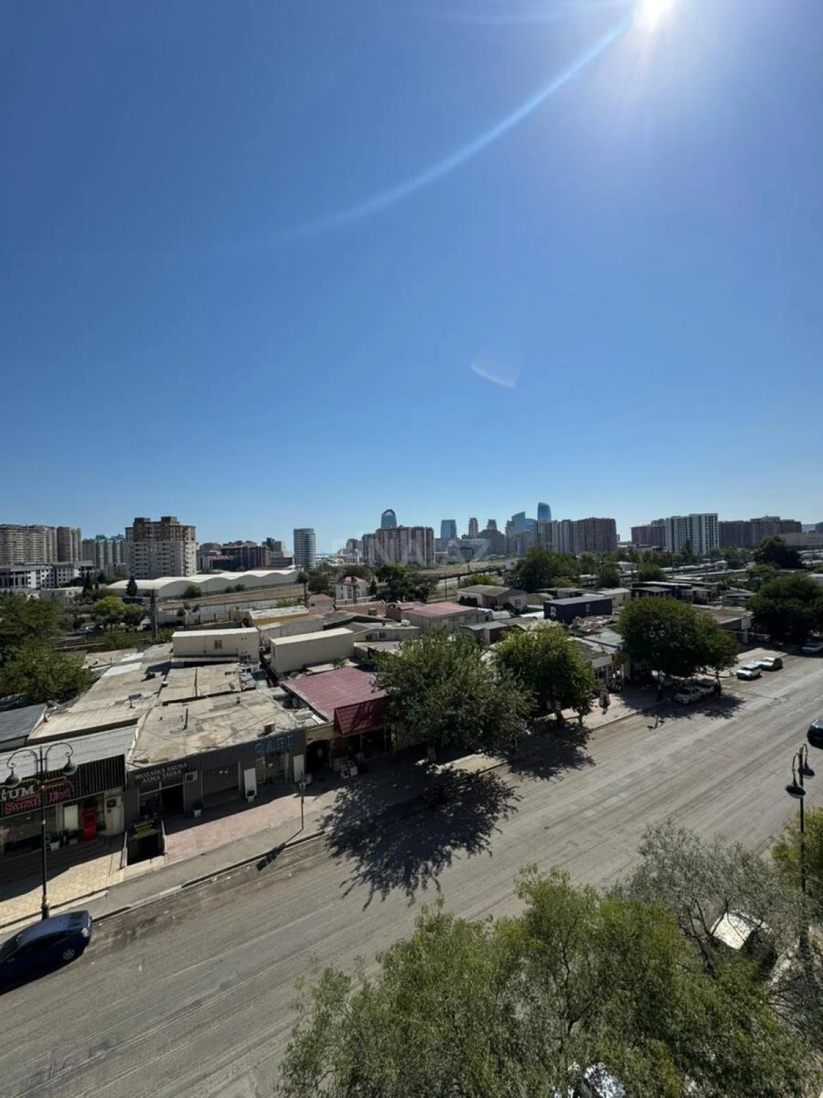 Satılır 3 otaqlı mənzil 166 m²