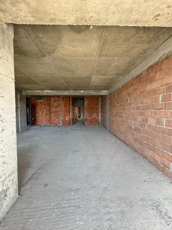 Satılır 3 otaqlı mənzil 166 m²