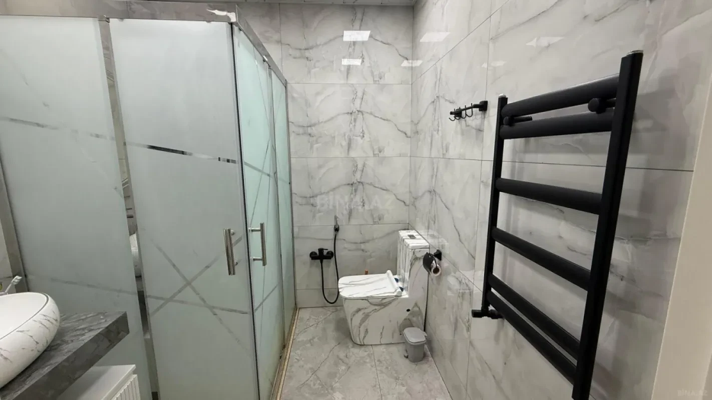 Satılır 3 otaqlı mənzil 98 m²