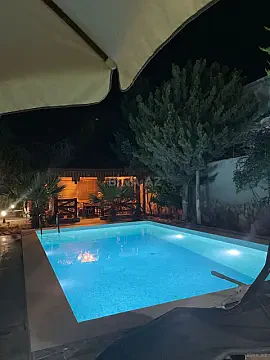 Kirayə verilir 5 otaqlı həyət evi 260 m² — Bakı, Şüvəlan 5 otaq 260.00 m²