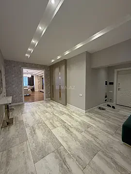 Satılır 3 otaqlı mənzil 167 m²